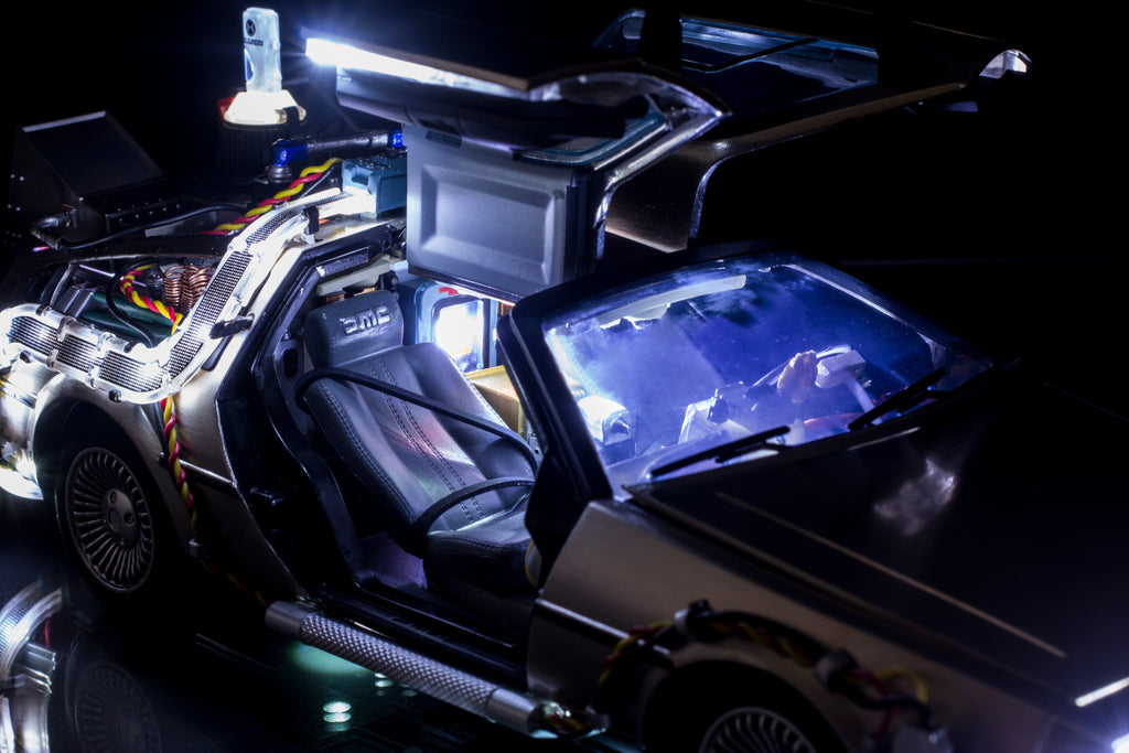 DeLorean Volante Magnétique Retour Vers Le Futur 2
